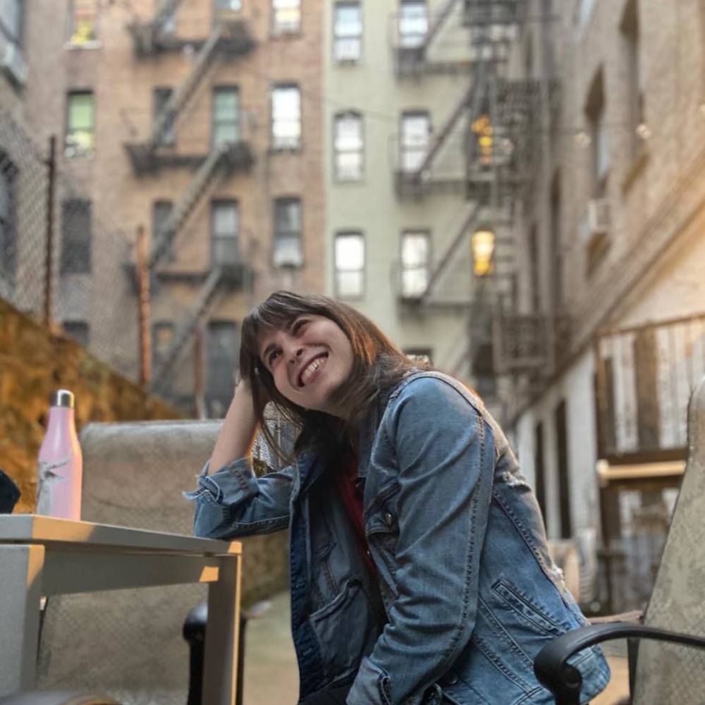 Meet your Posher, Alexandra